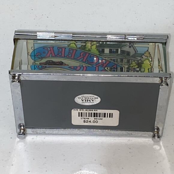 AMIA Handpainted Stained Glass Suncatcher Window Art Trinket Box Bearcreek Farms - Picture 16 of 16